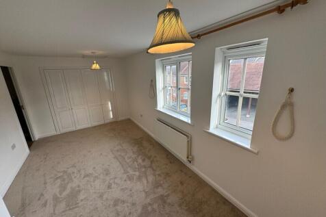 Carpenter Drive, Amesbury photo 5