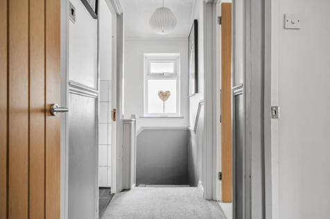 1382279-21-69246e...