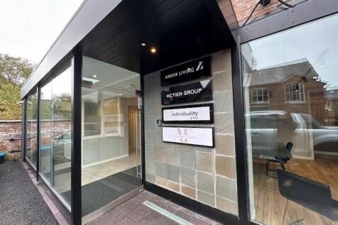 Clifton Square - External