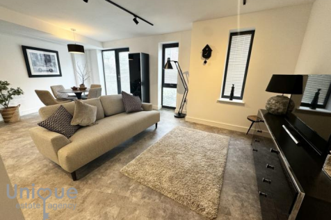 Royal Oak Apartments, Poulton-le-Fylde, Lancashire, FY6 photo 3