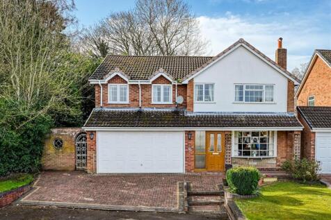 Stafford, ST19 - property photo