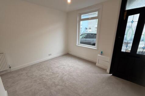 Newcome Road, Portsmouth photo 4
