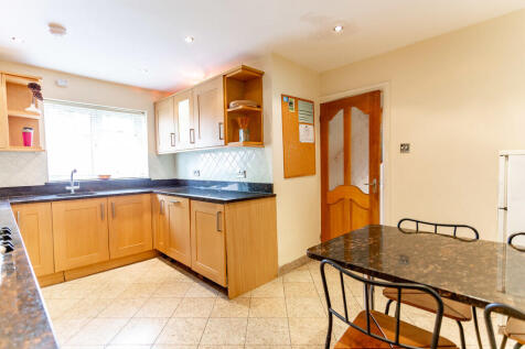 Kitchen 3