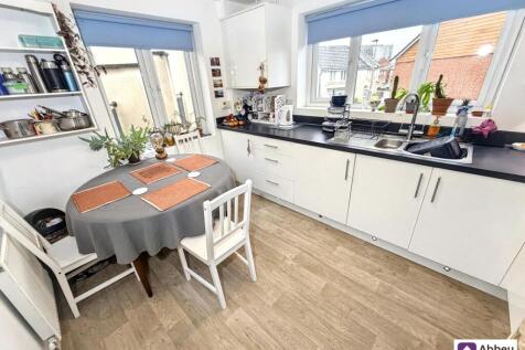 Breakfast/Kitchen