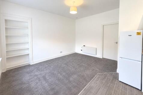 Appin Crescent, Dunfermline, Fife, KY12 photo 3