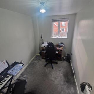 Bed 3 Office.jpg