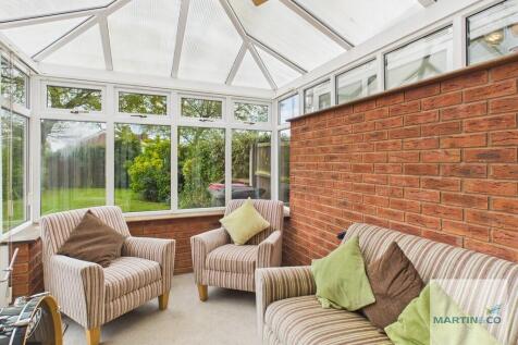 CAM03663G0-PR0143...