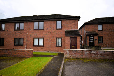 2 bed flat to rent Collin Place, Carlisle CA2