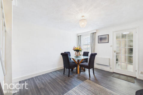 Click to visit Rightmove listing
