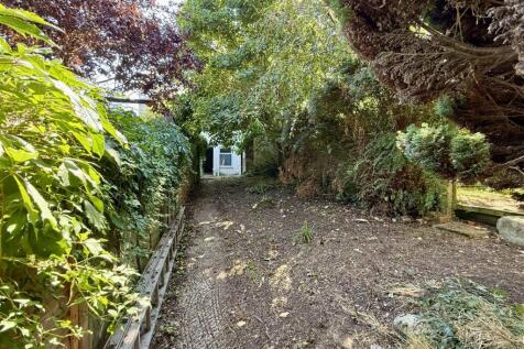 Rear Garden: