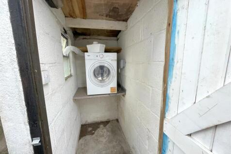 utility cupboard.jpg