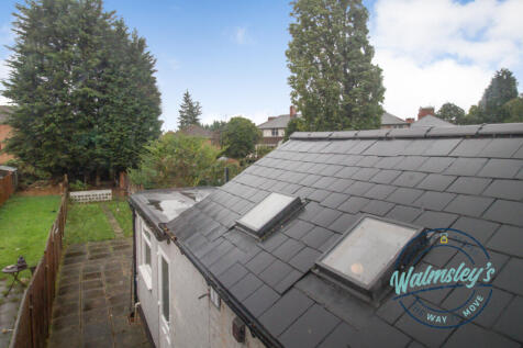 Rear views &amp; substantial gardens