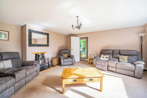 1353583-7-68c44f7...