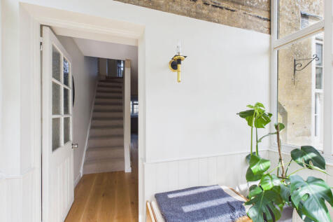 Entrance porch
