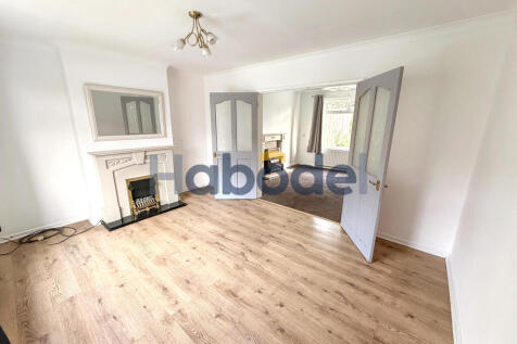 Acacia Gardens, CROOK, DL15 9NA photo 4