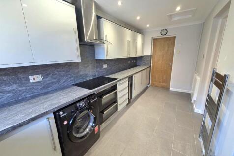 WhatsApp Image 2025-07-10 at 15.18.50 (6).jpeg