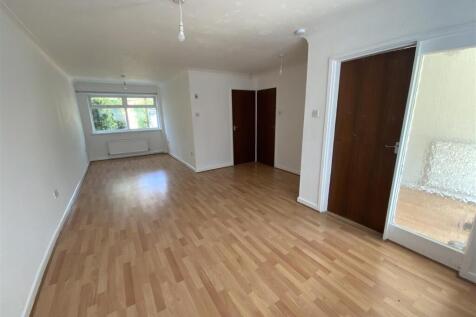 Coniston Close, Hall Green, Birmingham photo 3