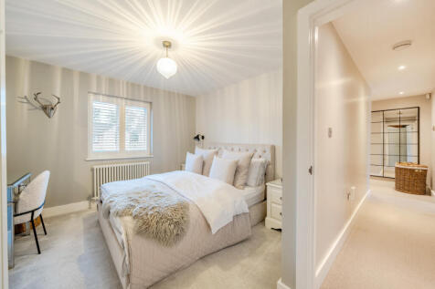 1383560-29-691f34...