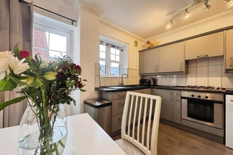 South Shields, NE33 - property photo