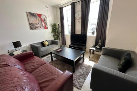 Ash Tree Apartments, Ash Tree Garth, Gipton, Leeds photo 4