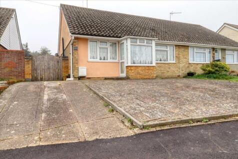 Clacton-on-sea, CO15 - property photo