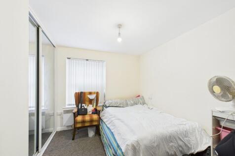 CAM01835G0-PR0293...