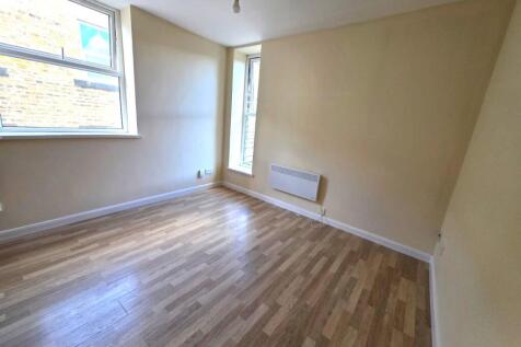 7CS living room 1