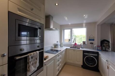 advertising pictures 17 comsey Road_24.jpg