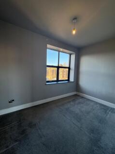 flat 3 pic 1