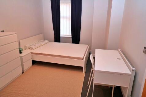 Room 1 (Pic 1)