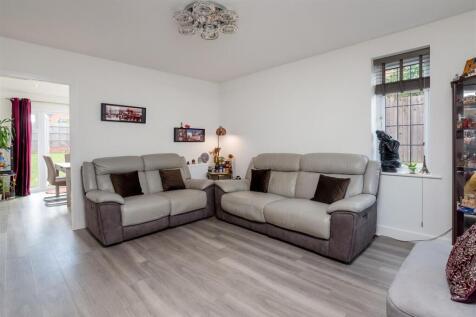 25 Yardley Way 1844-4.jpg