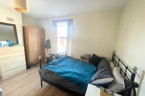 beeston-road-ng7-2js-1056724