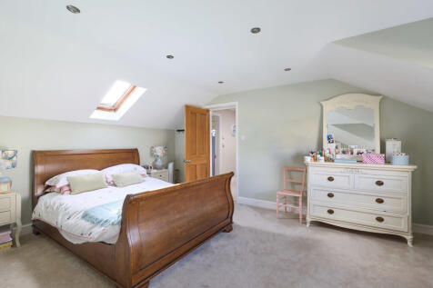 220 The Street 09...