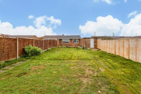 17 The Ridings, Desborough-21.jpg