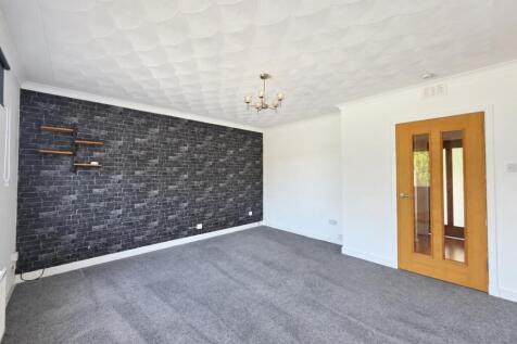 Main Street, Camelon, FK1 photo 3
