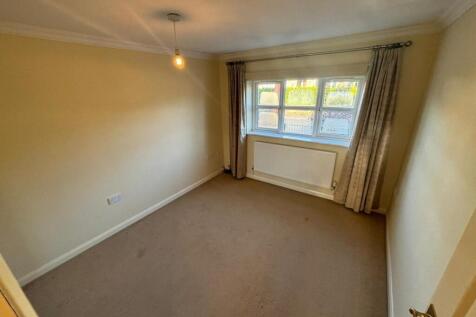 Chapel Croft, Hemingfield photo 4