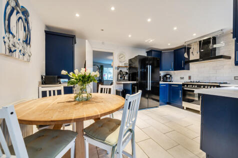 1409052-21-6984a5...