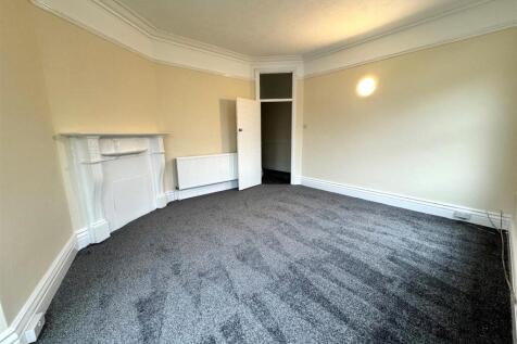 Living Room.jpg