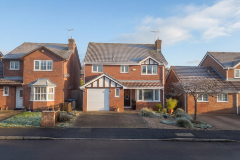 Click to visit Rightmove listing