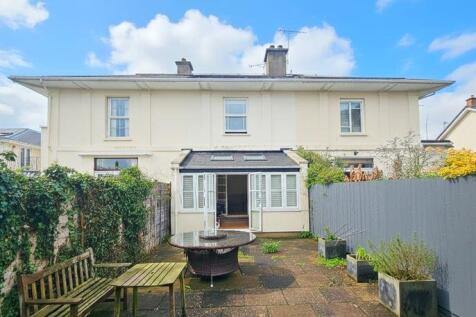 Click to visit Rightmove listing