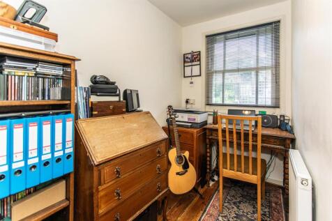 18 Eastport Lane-55.jpg