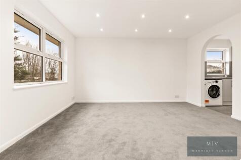 Muggeridge Close 9 MV-7.jpg