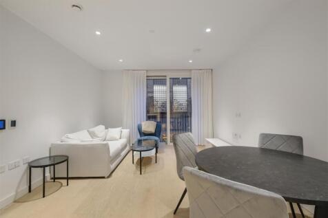 Flat 3 Sovereign Court 5 Jubilee Walk London WC1X 
