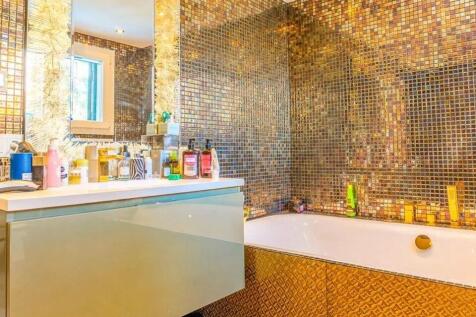 227860834_original.j