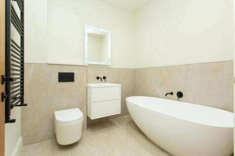 Plot 3 Bathroom