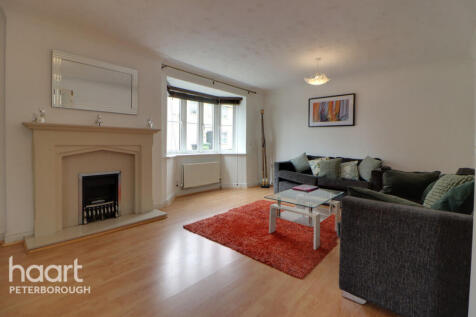 Highclere Road, PETERBOROUGH photo 5