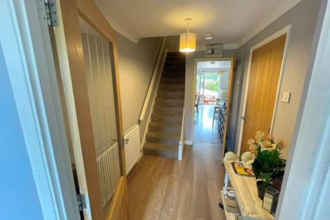 Burwell Drive, Witney photo 3