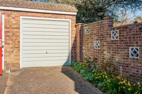 Single Garage