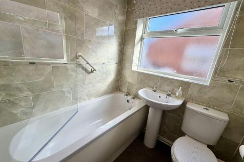 Crowmere Road, Shrewsbury photo 4