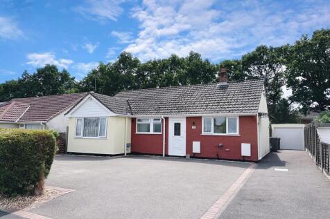 3 bed detached bungalow